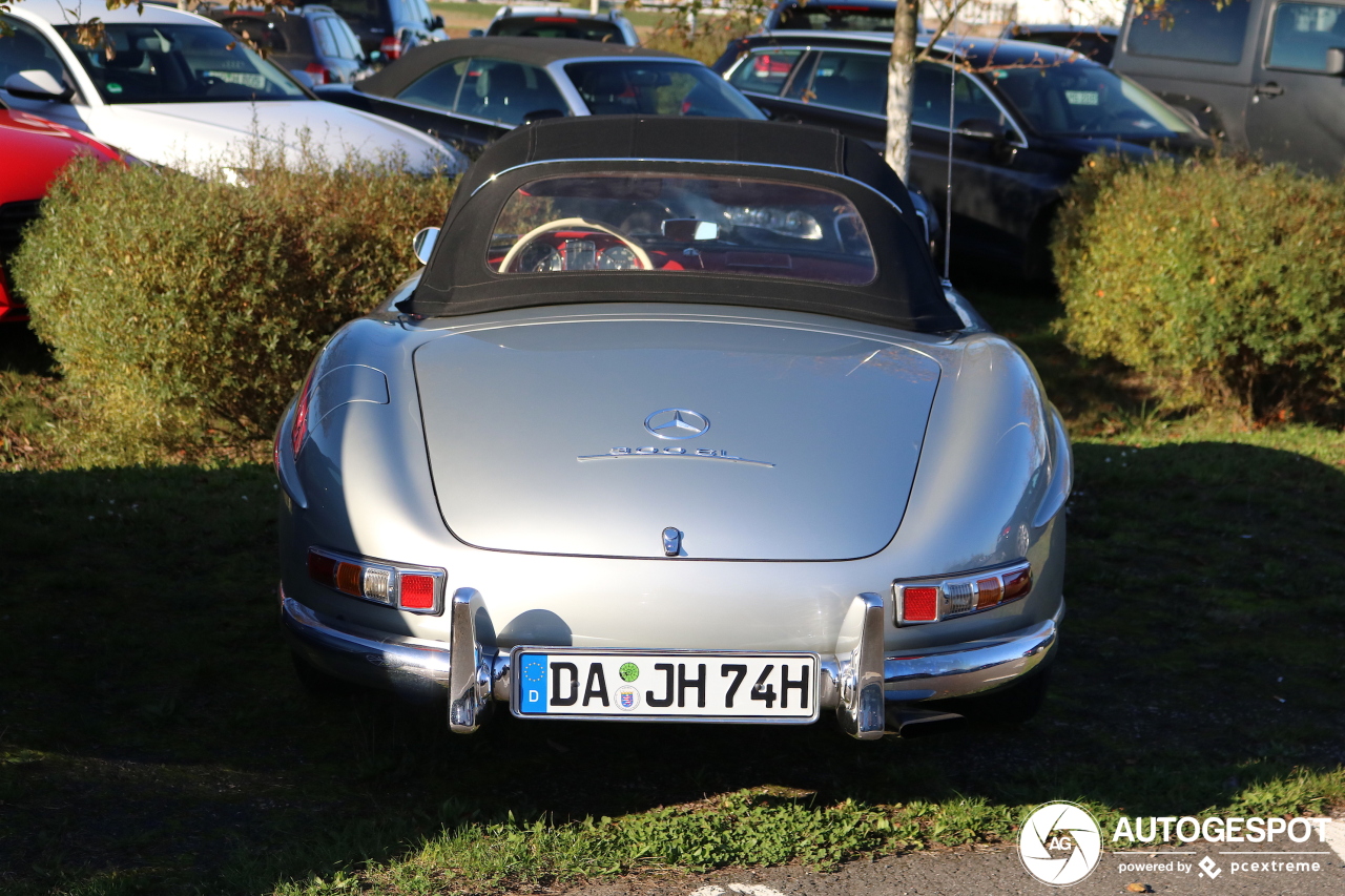 Mercedes-Benz 300SL Roadster