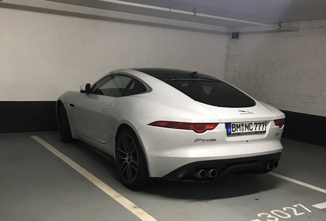 Jaguar F-TYPE R Coupé