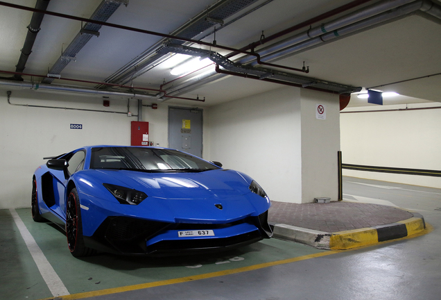 Lamborghini Aventador LP750-4 SuperVeloce