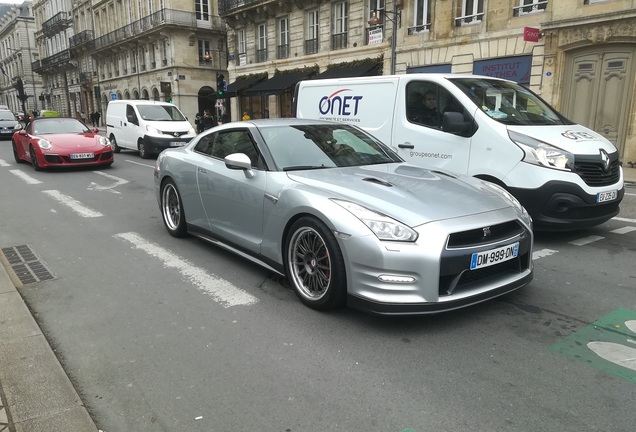 Nissan GT-R 2014