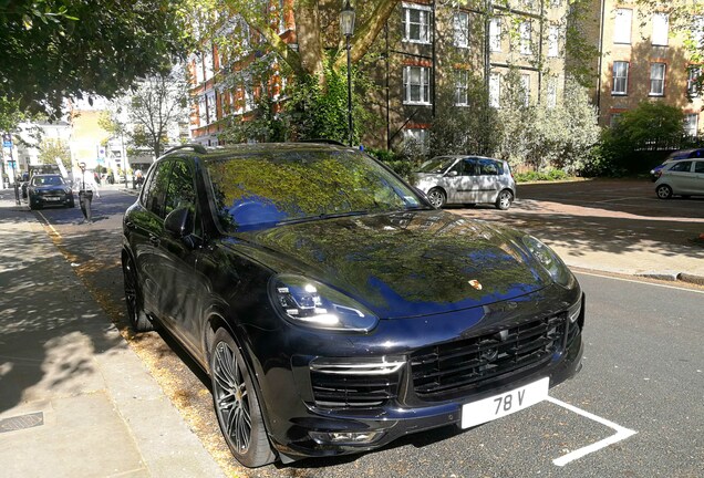 Porsche 958 Cayenne Turbo S MkII