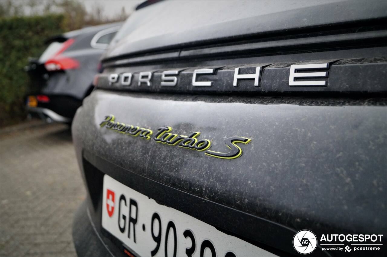 Porsche 971 Panamera Turbo S E-Hybrid Sport Turismo