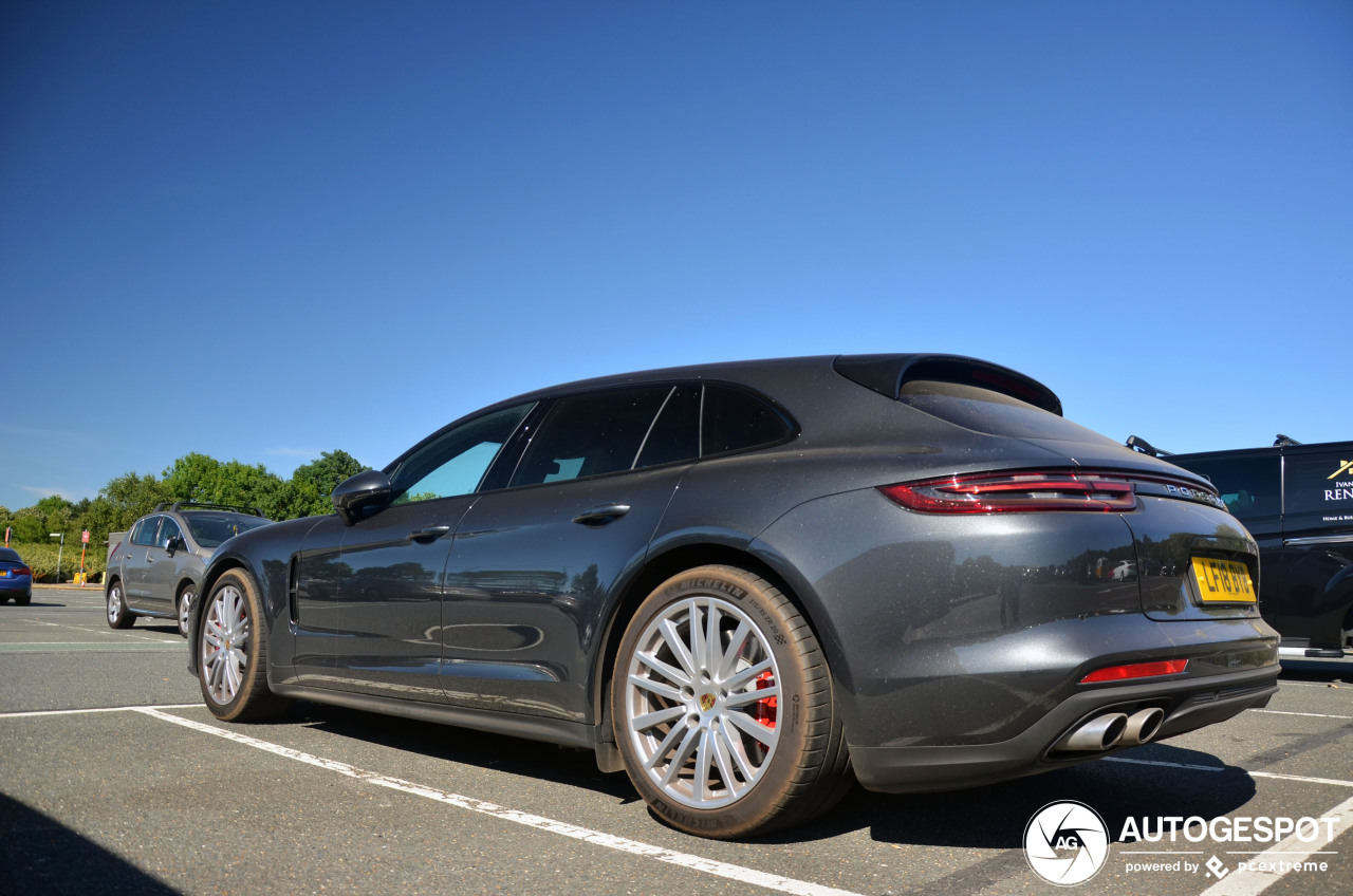 Porsche 971 Panamera Turbo Sport Turismo