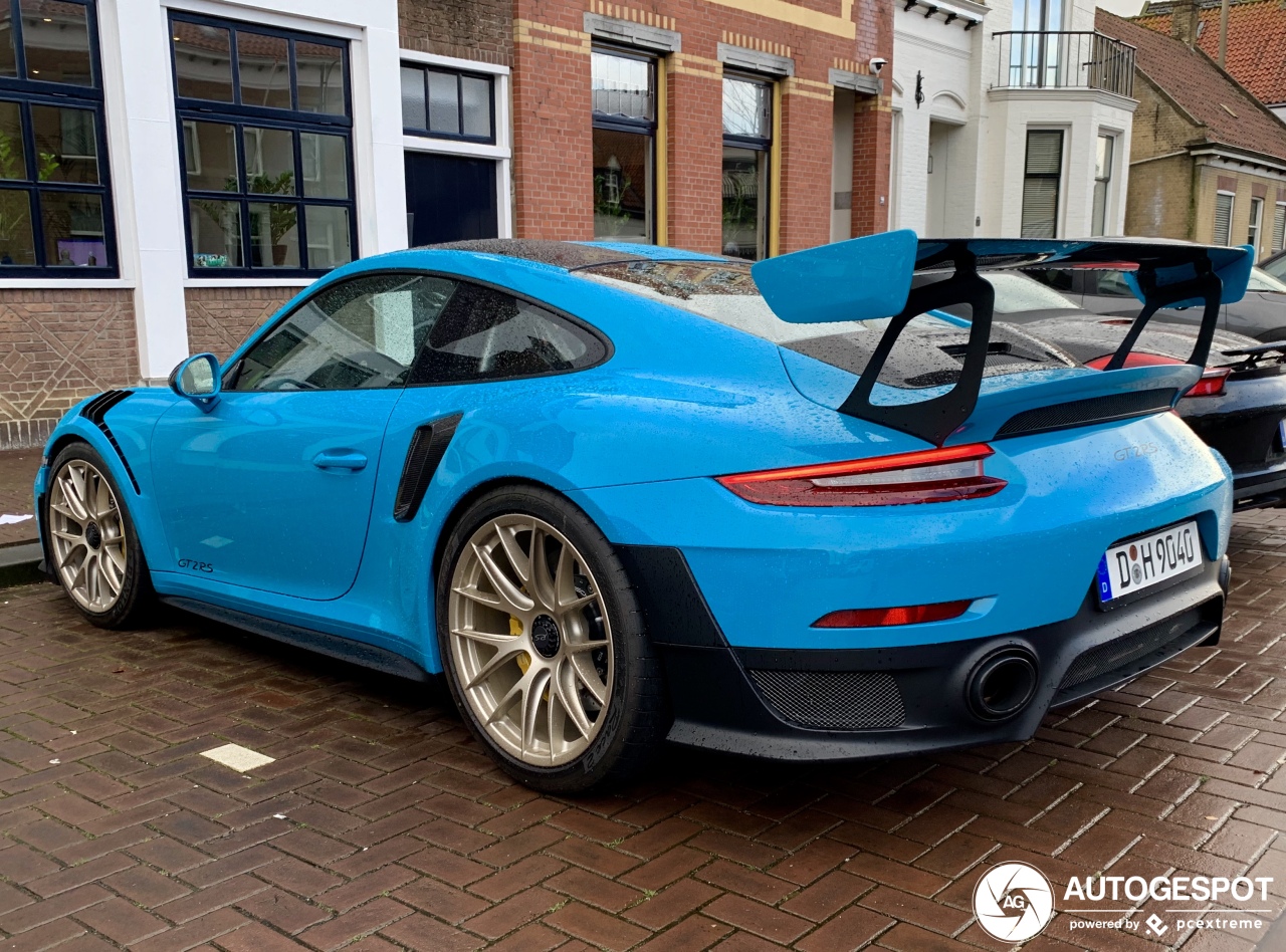 Porsche 991 GT2 RS Weissach Package