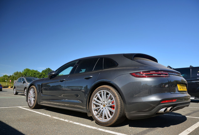 Porsche 971 Panamera Turbo Sport Turismo