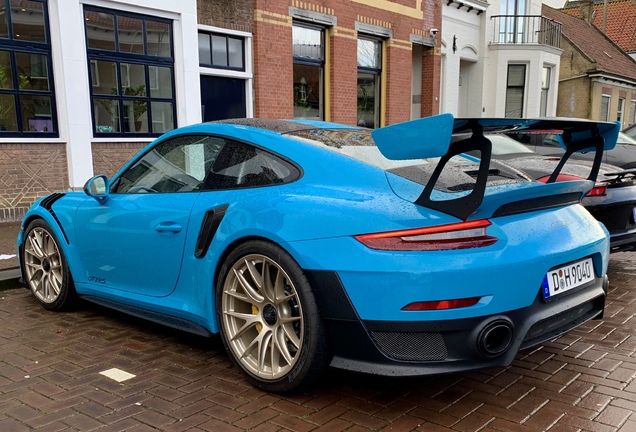 Porsche 991 GT2 RS Weissach Package