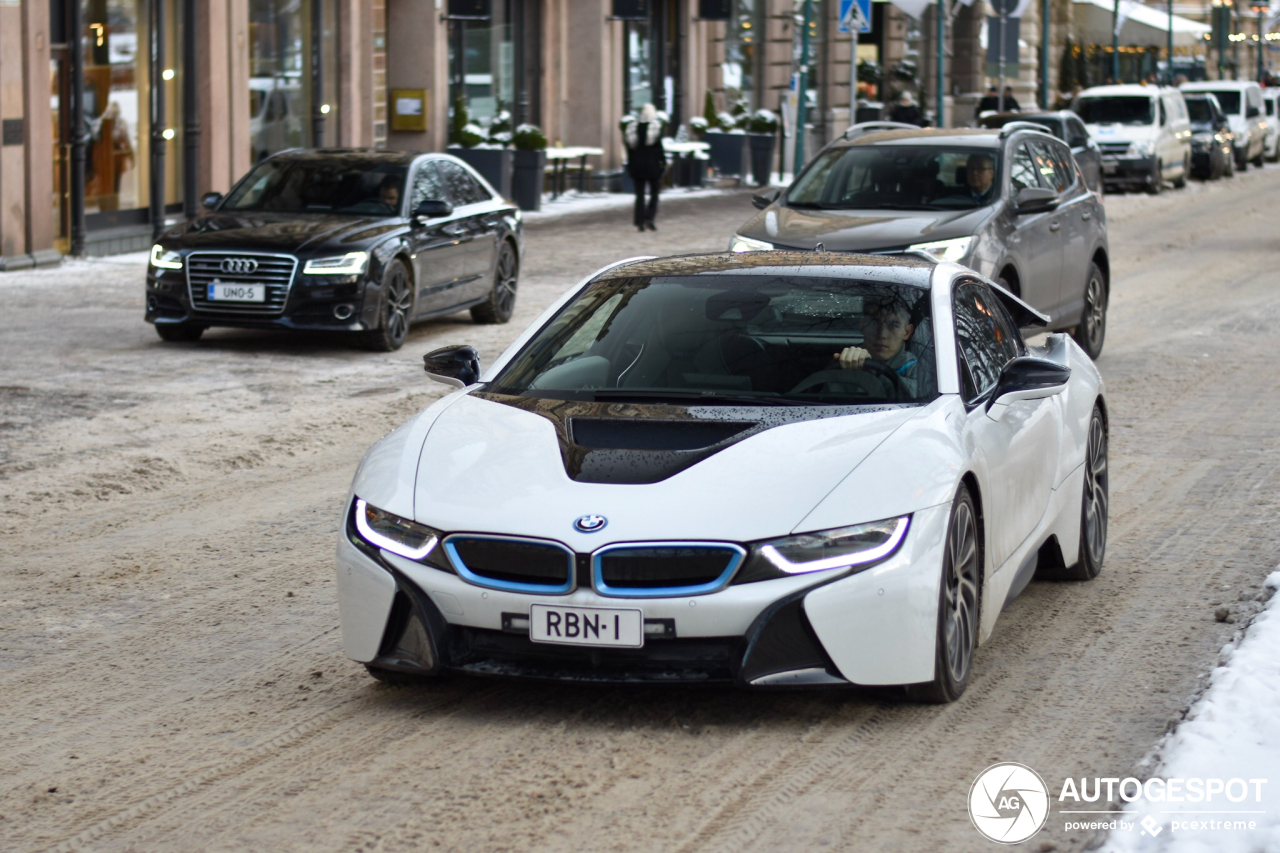 BMW i8