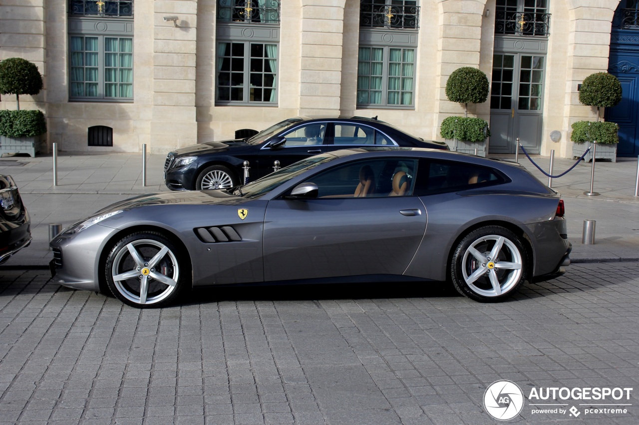 Ferrari GTC4Lusso