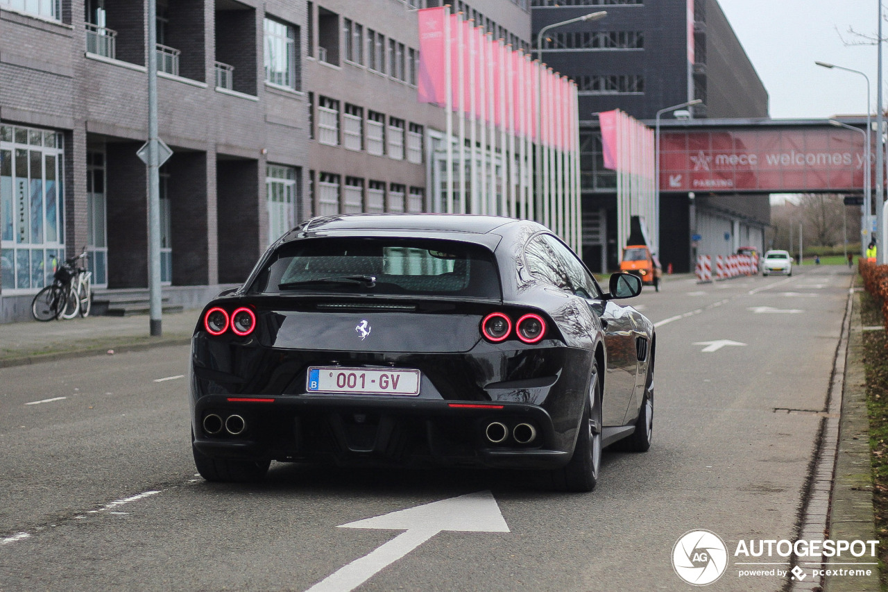 Ferrari GTC4Lusso T