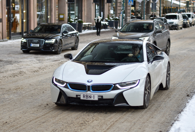 BMW i8