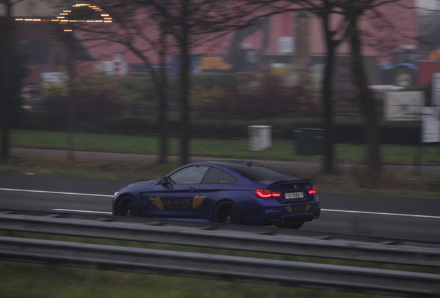 BMW M4 F82 CS