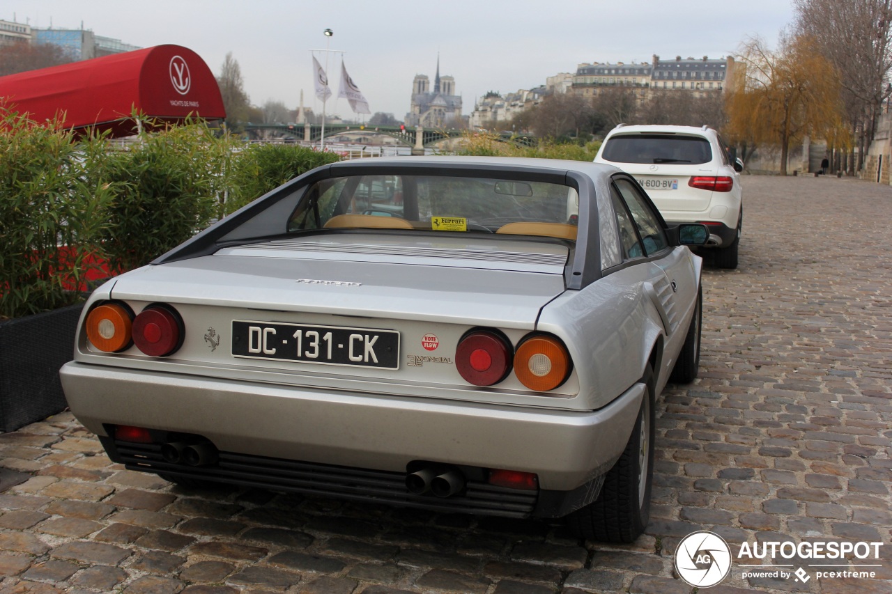 Ferrari Mondial 3.2