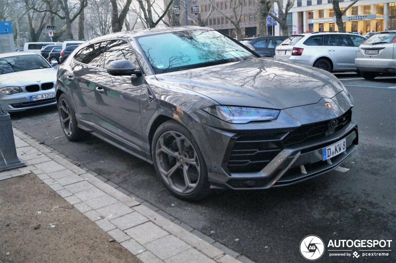 Lamborghini Urus