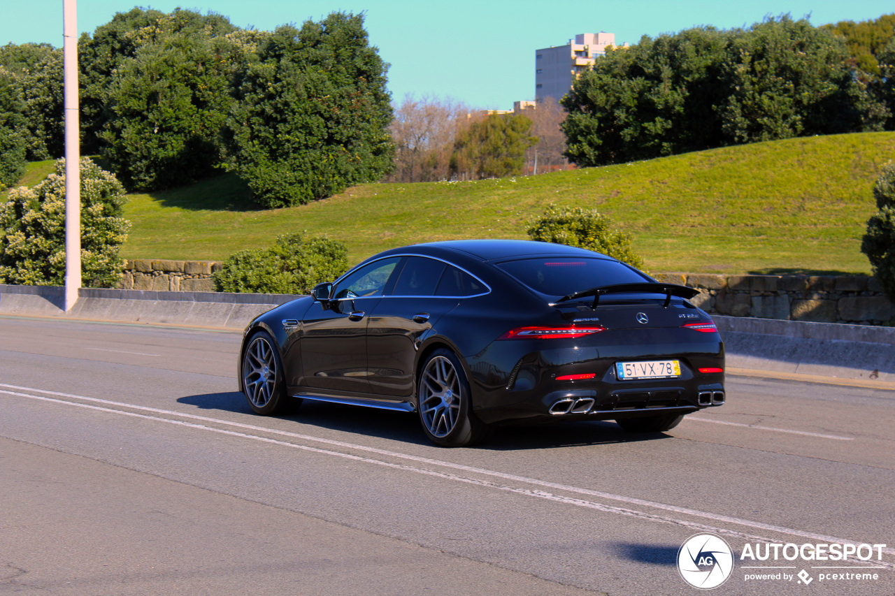 Mercedes-AMG GT 63 S X290