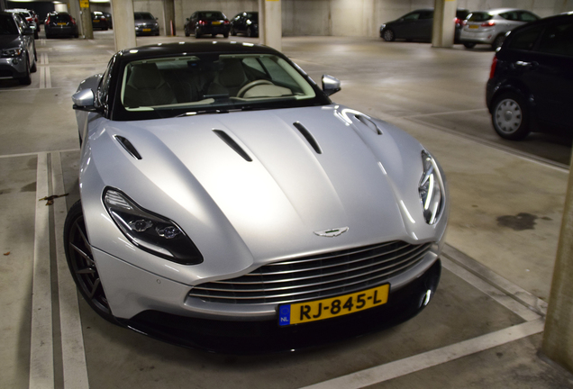 Aston Martin DB11