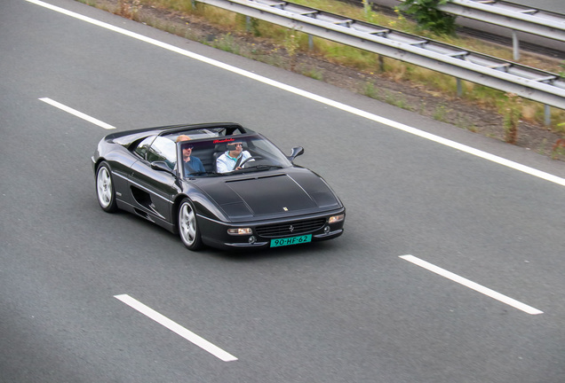 Ferrari F355 GTS