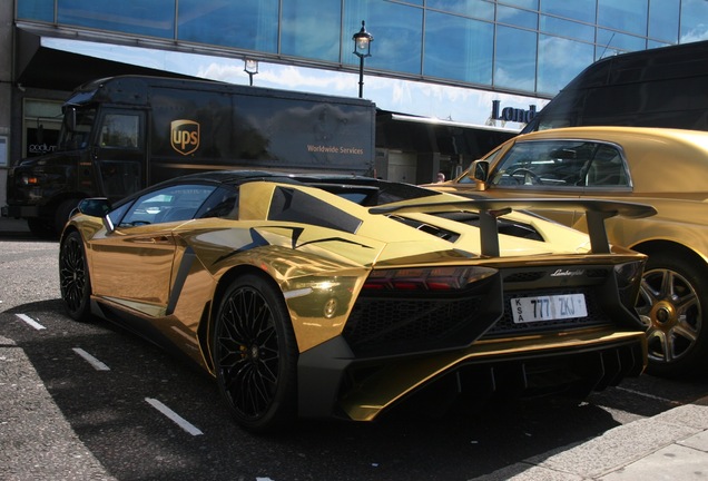 Lamborghini Aventador LP750-4 SuperVeloce Roadster