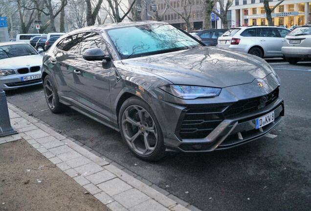 Lamborghini Urus