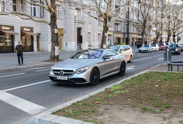 Mercedes-Benz S 63 AMG Coupé C217