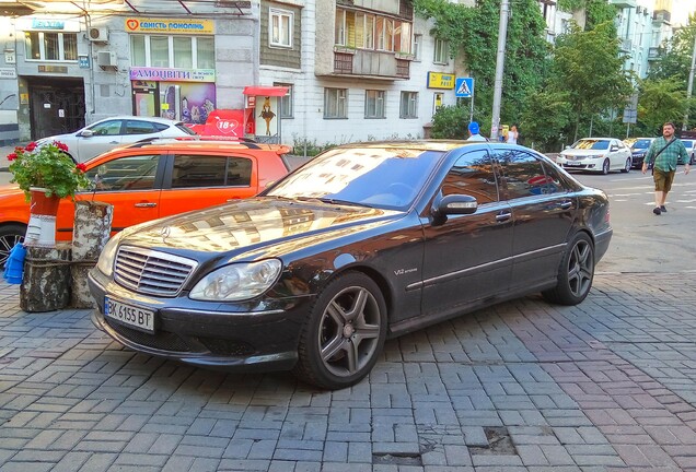 Mercedes-Benz S 65 AMG W220