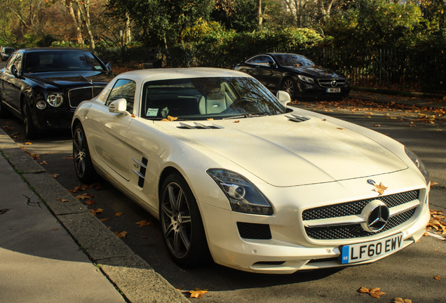 Mercedes-Benz SLS AMG