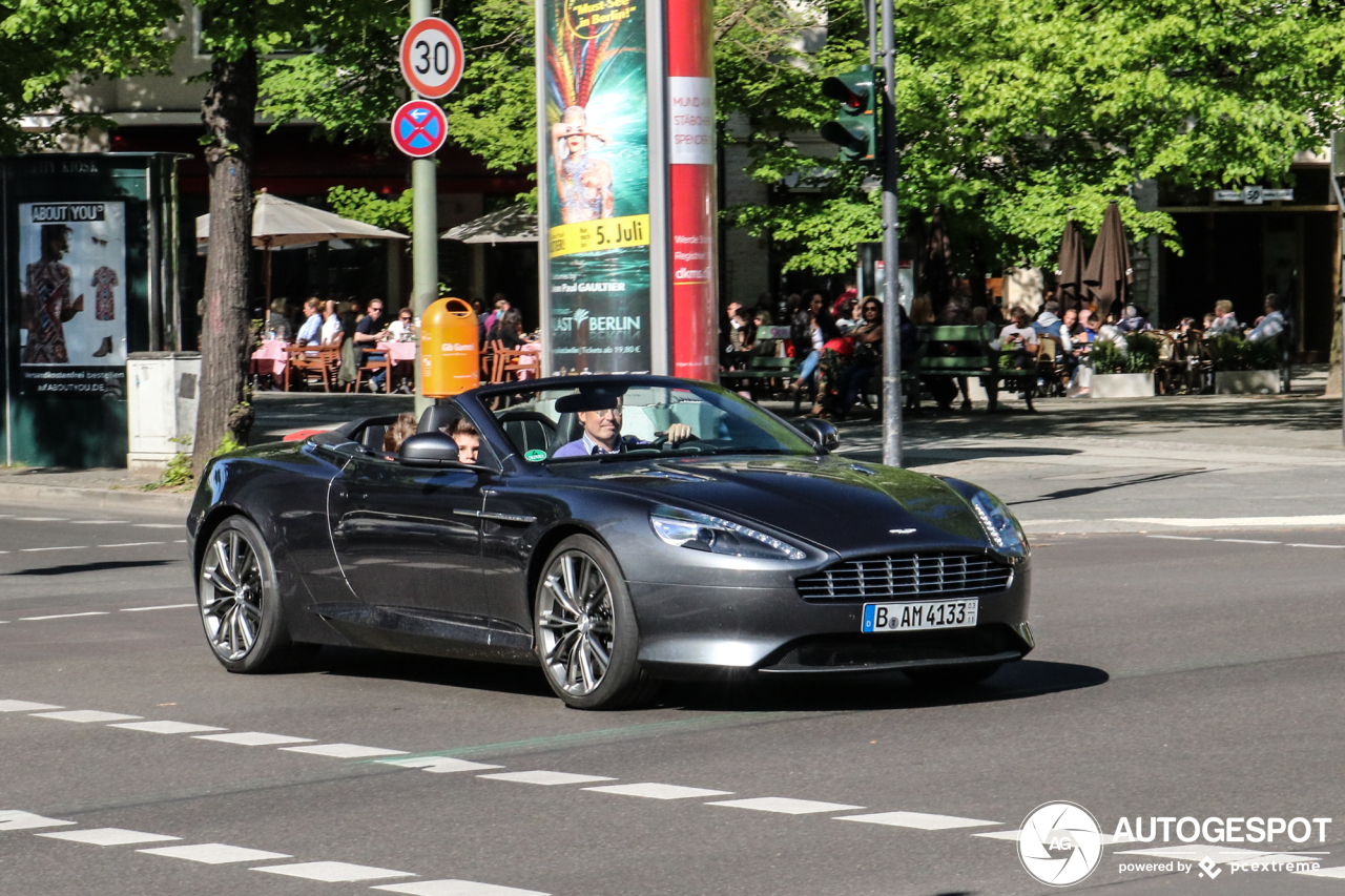 Aston Martin Virage Volante 2011