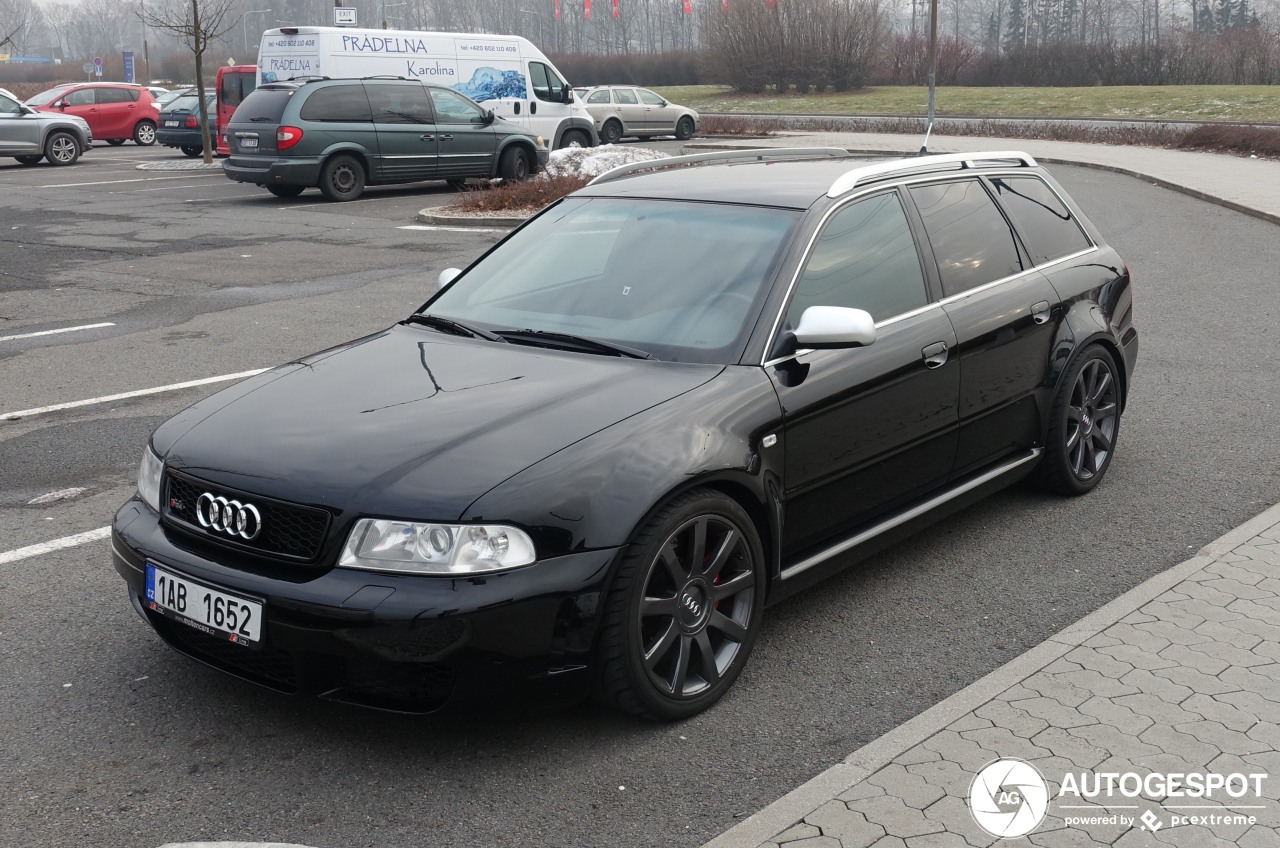 Audi ABT RS4 Avant B5