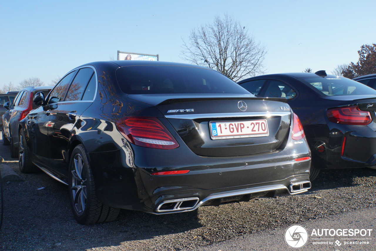 Mercedes-AMG E 63 S W213