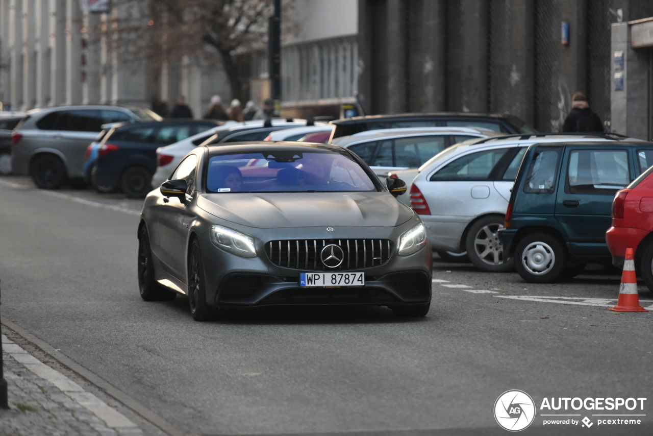 Mercedes-AMG S 63 Coupé C217 2018 Yellow Night Edition