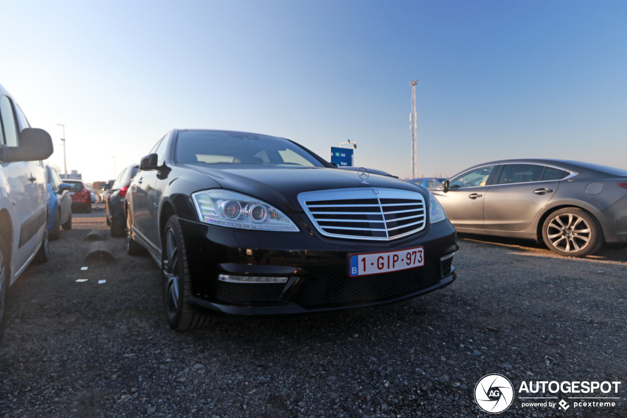 Mercedes-Benz S 63 AMG W221 2010