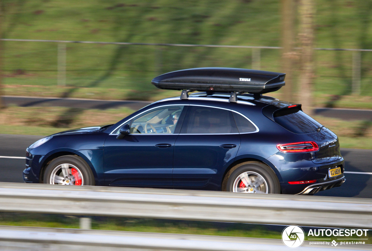 Porsche 95B Macan Turbo