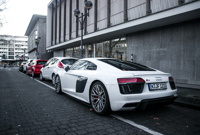 Audi R8 V10 2015