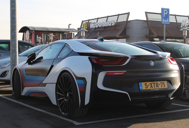 BMW i8