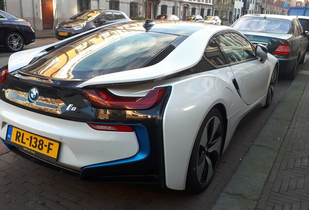 BMW i8