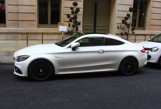 Mercedes-AMG C 63 S Coupé C205