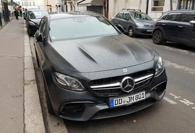 Mercedes-AMG E 63 S W213 Edition 1