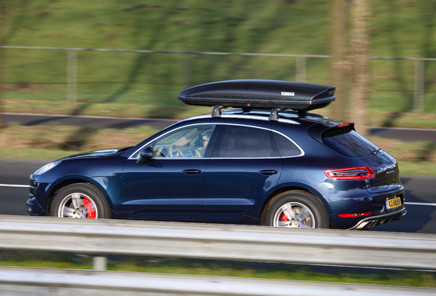 Porsche 95B Macan Turbo