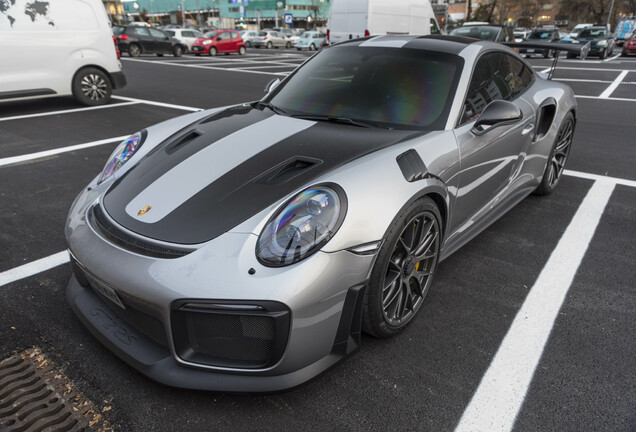 Porsche 991 GT2 RS Weissach Package