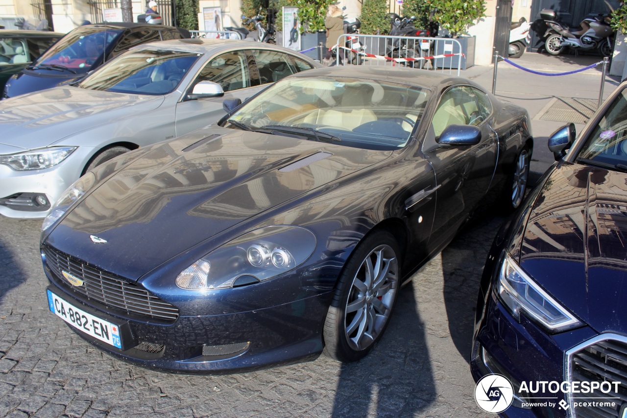 Aston Martin DB9