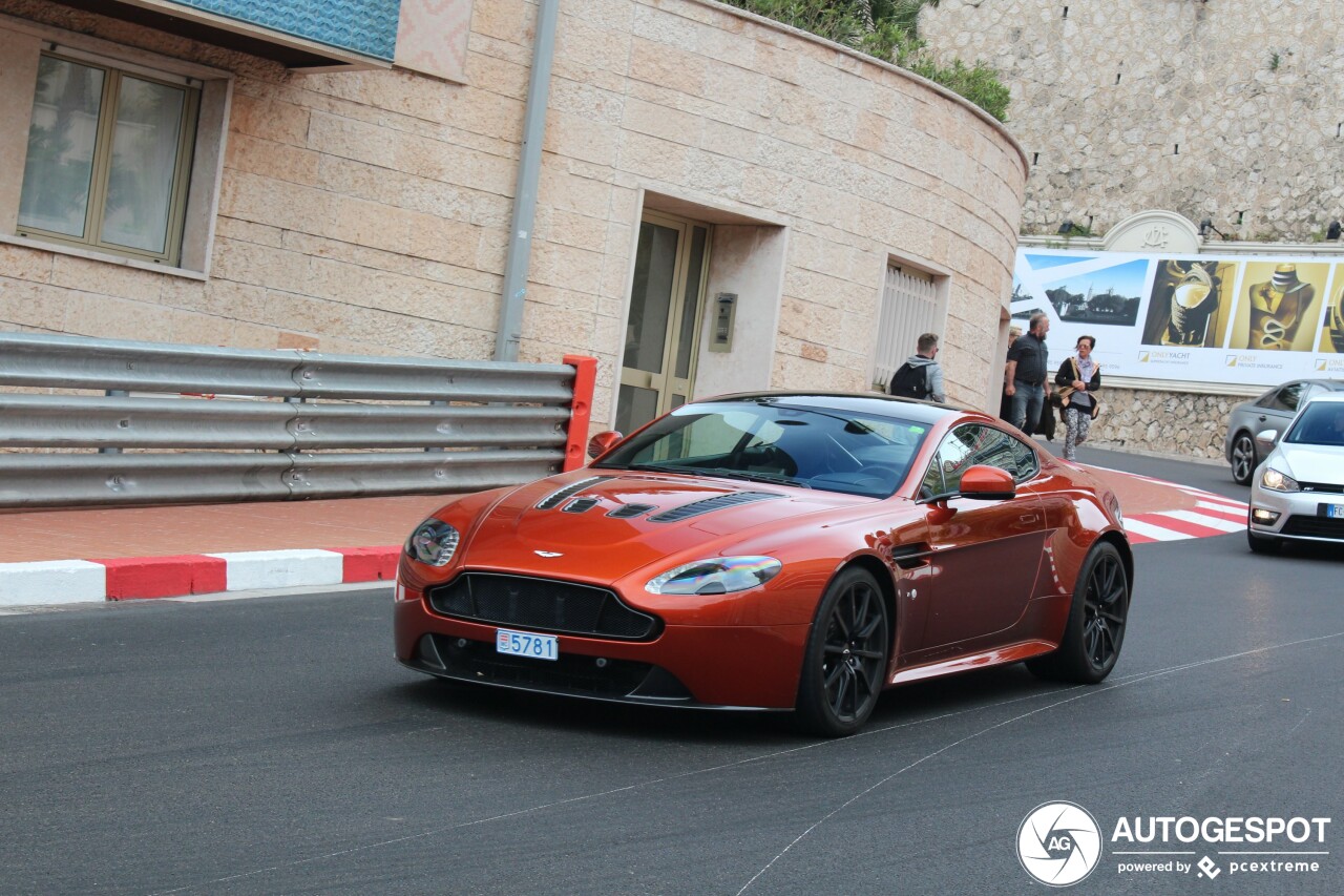 Aston Martin V12 Vantage S