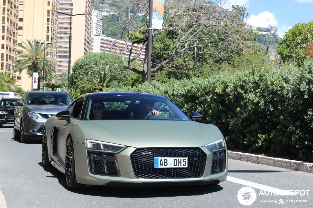 Audi R8 V10 Plus 2015