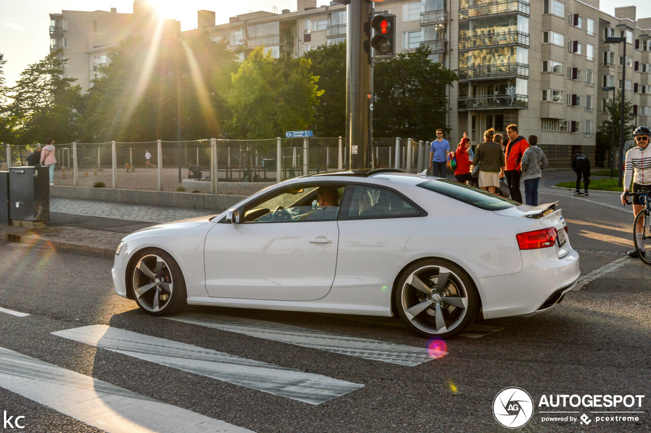 Audi RS5 B8 2012