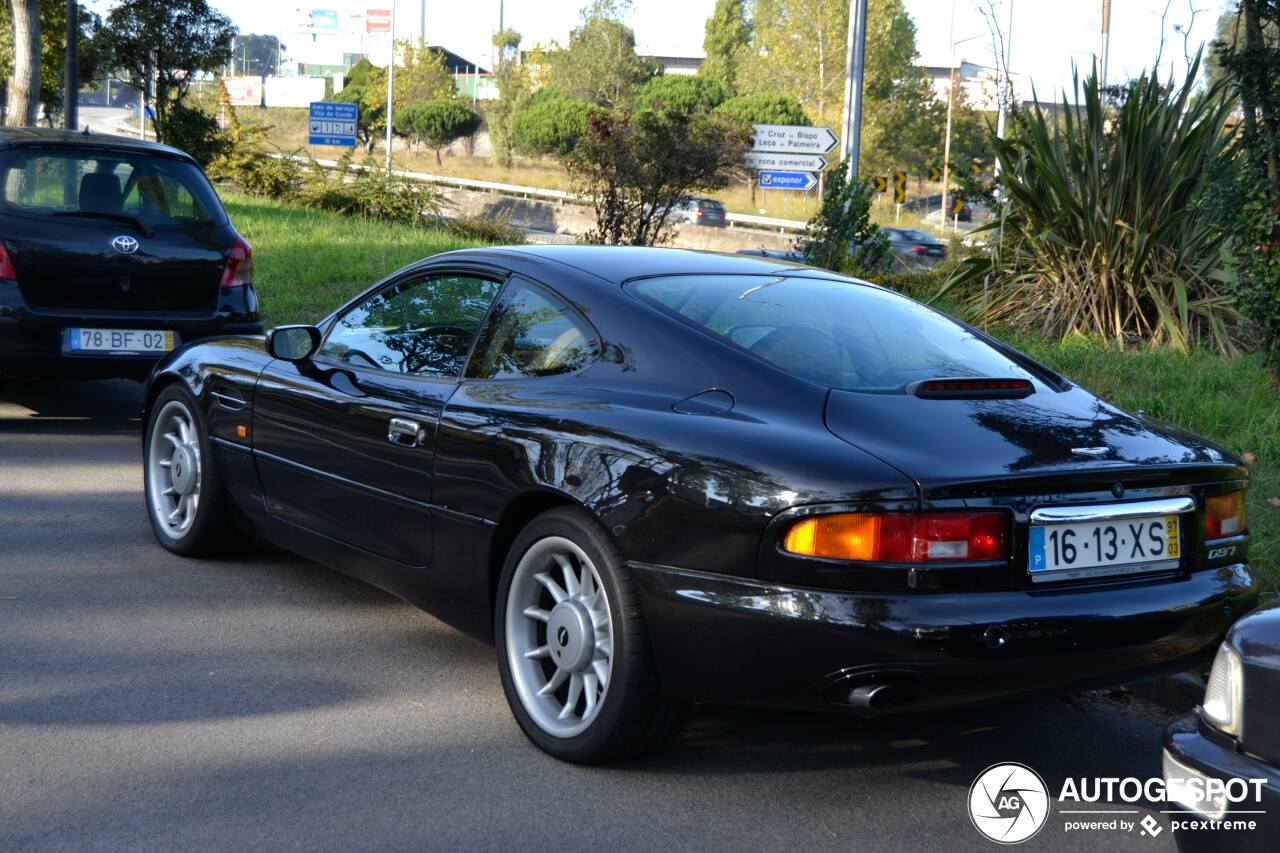 Aston Martin DB7