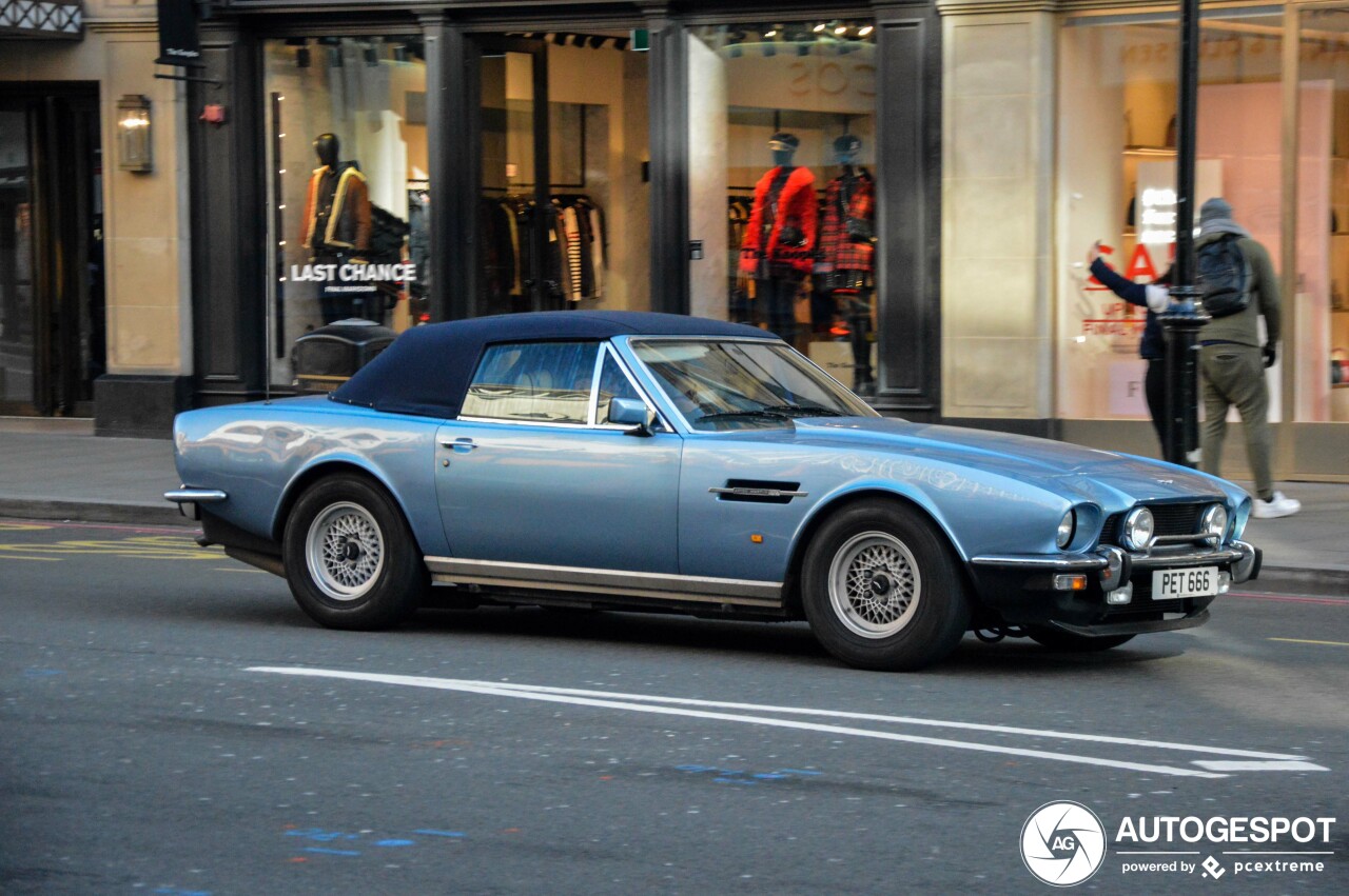 Aston Martin V8 Vantage Volante 1986-1989