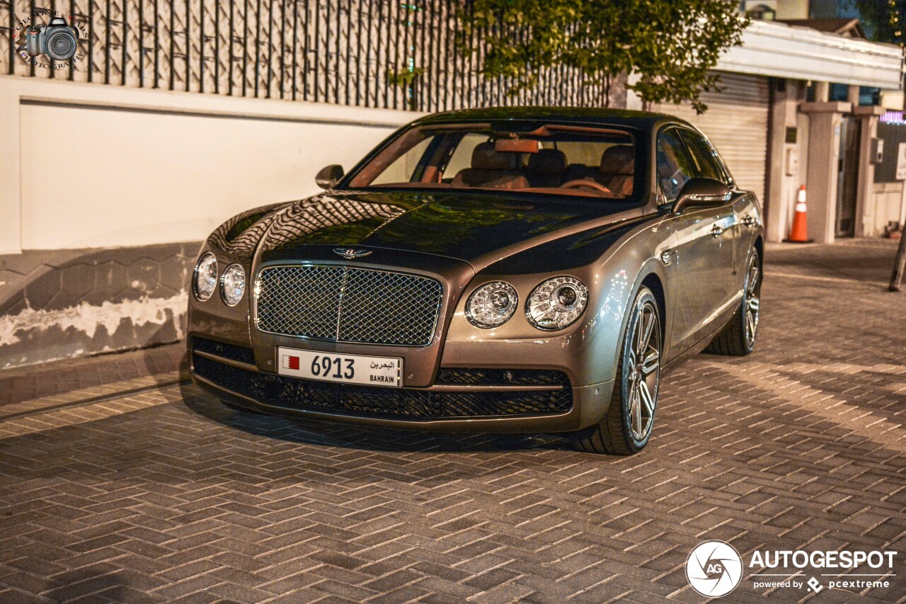 Bentley Flying Spur V8