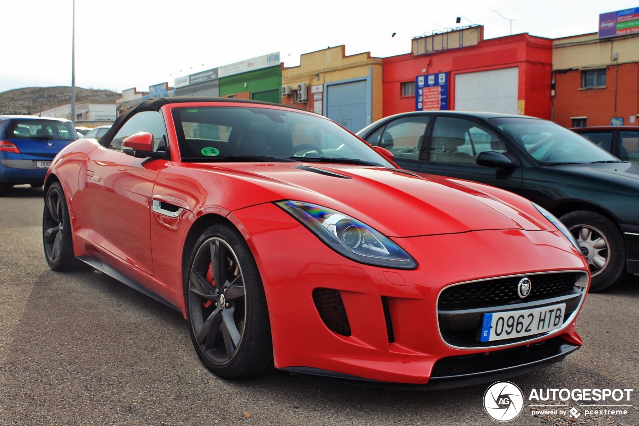 Jaguar F-TYPE S V8 Convertible