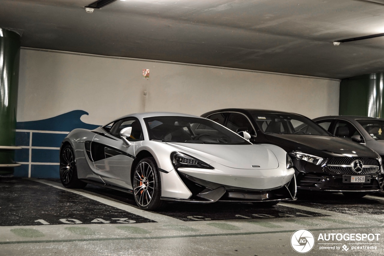 McLaren 570S