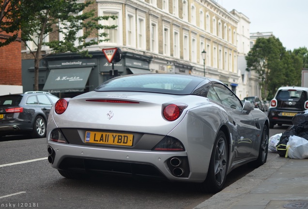 Ferrari California