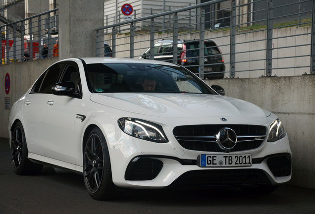 Mercedes-AMG E 63 S W213