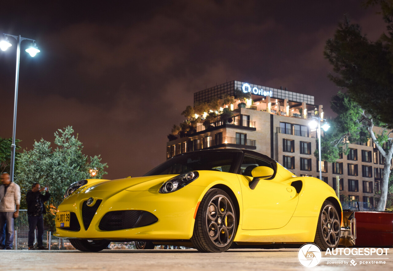 Alfa Romeo 4C Spider